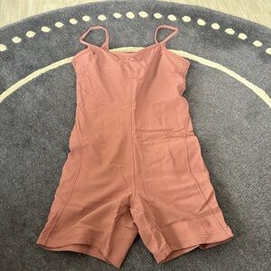 Lululemon One Piece in mauve